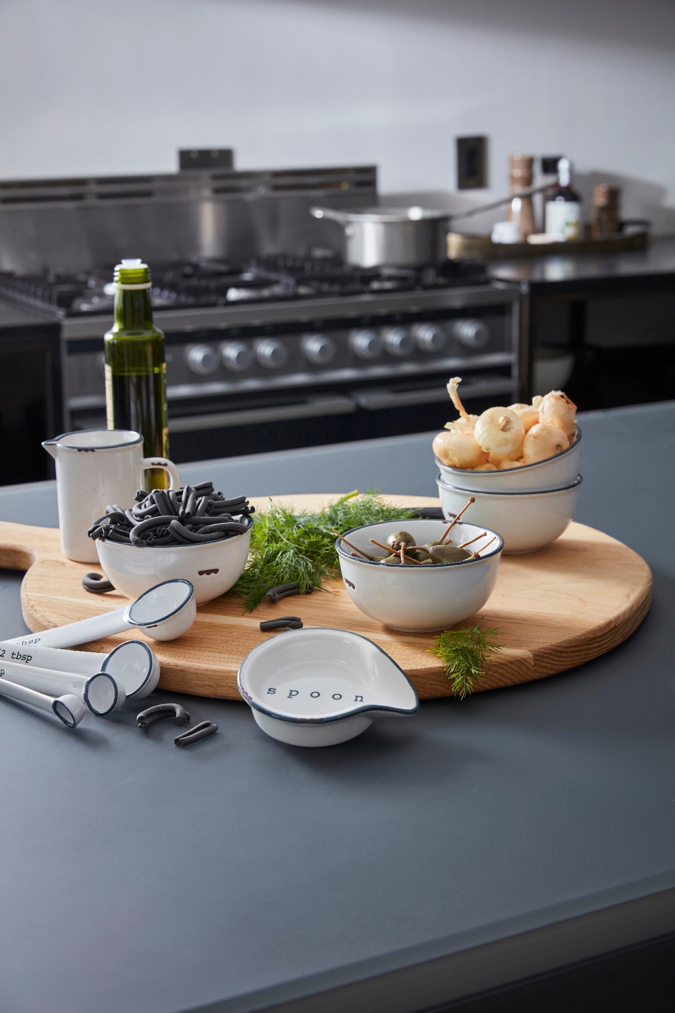 Tinware 7-Piece Prep Set- White w/ Slate Rim