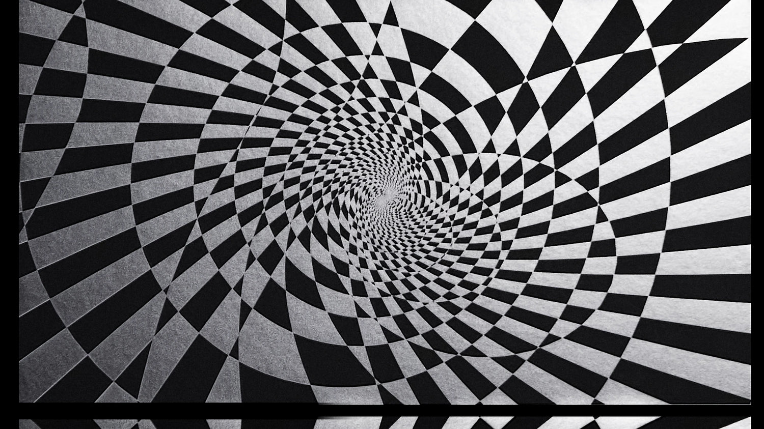 Mesmerize Wallpaper | Style: 117/01 SILVER