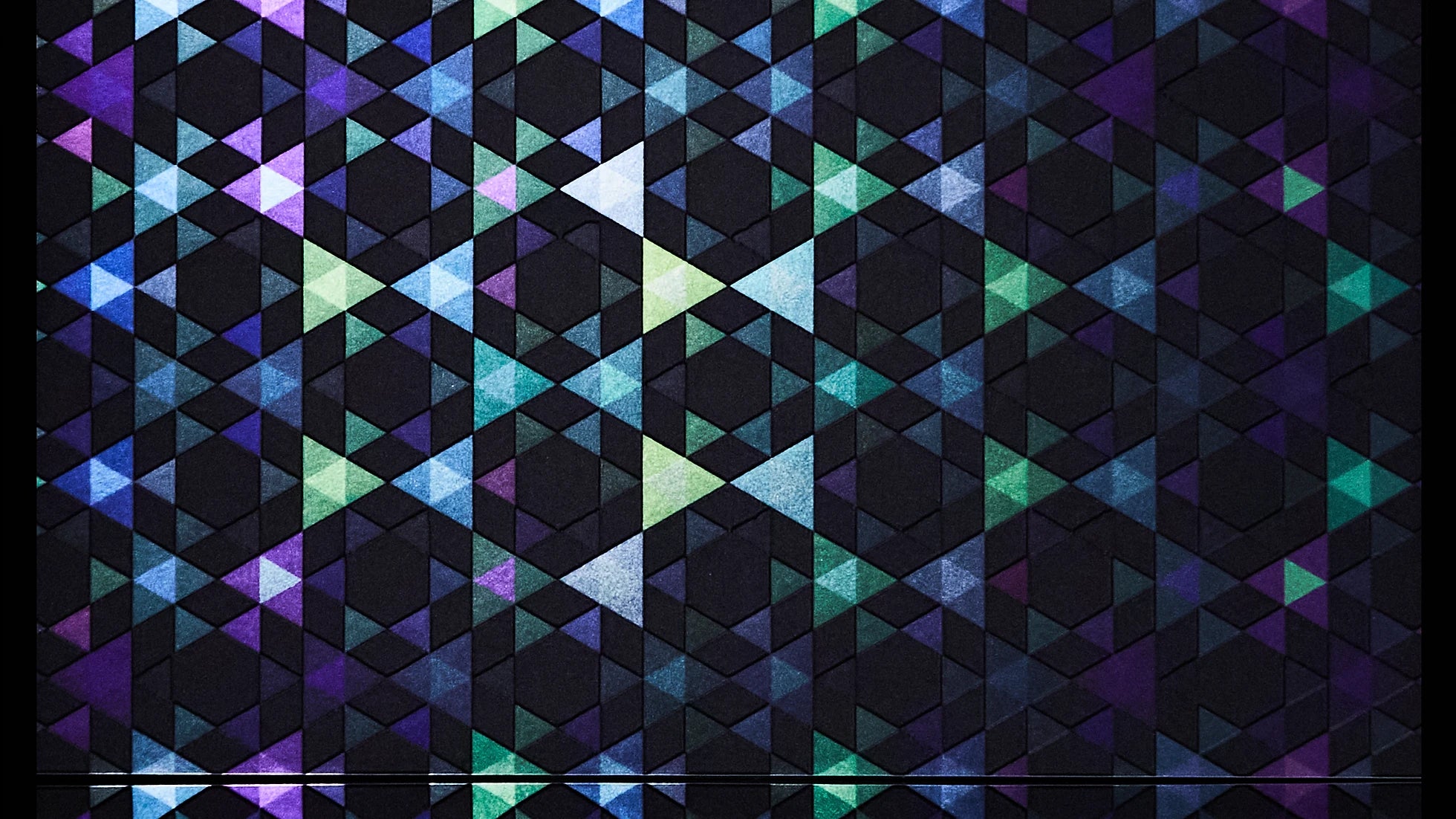 Mesmerize Wallpaper | Style: 34/01