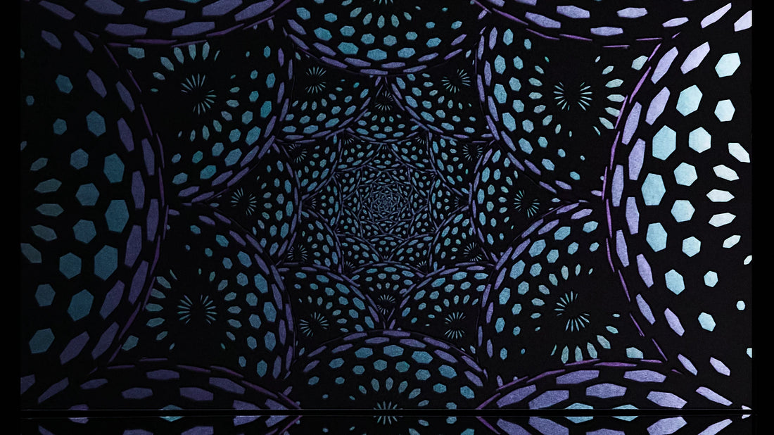 Mesmerize Wallpaper | Style: 36/01