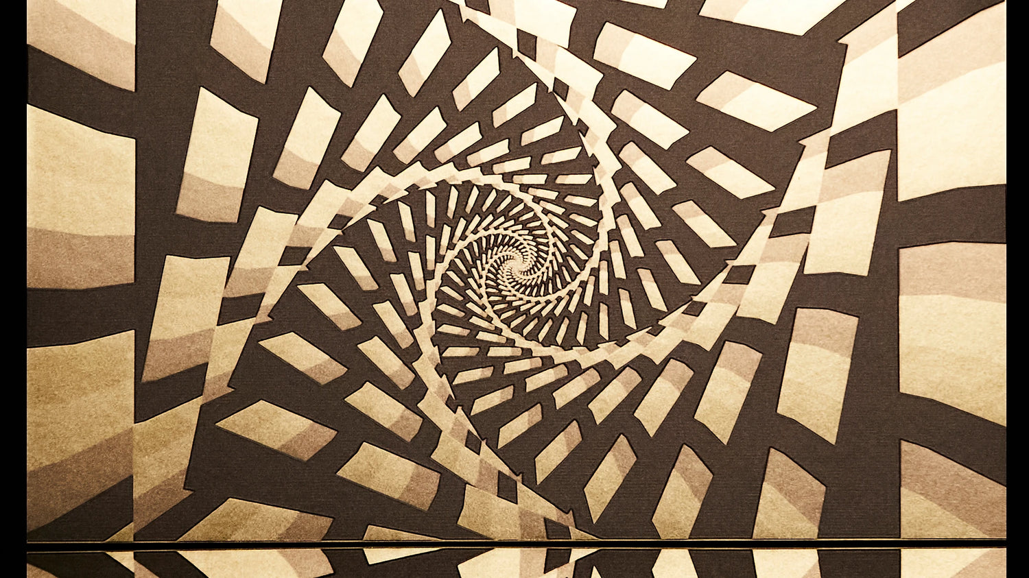 Mesmerize Wallpaper | Style: 21/01 GOLD