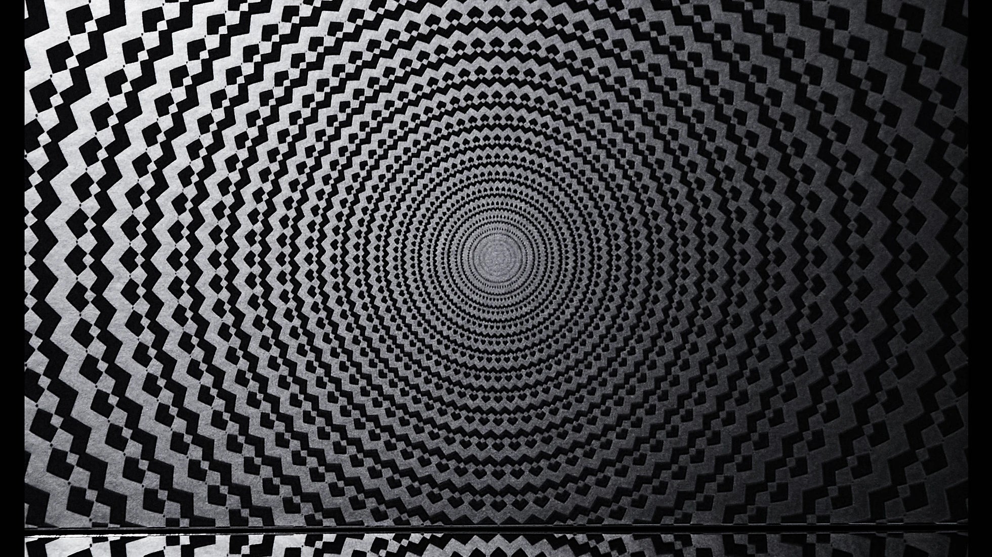 Mesmerize Wallpaper | Style: 24/02 SILVER