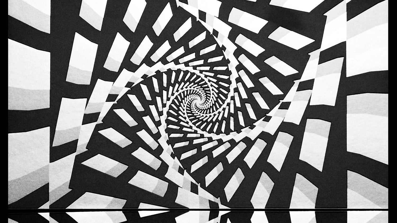 Mesmerize Wallpaper | Style: 21/01 SILVER