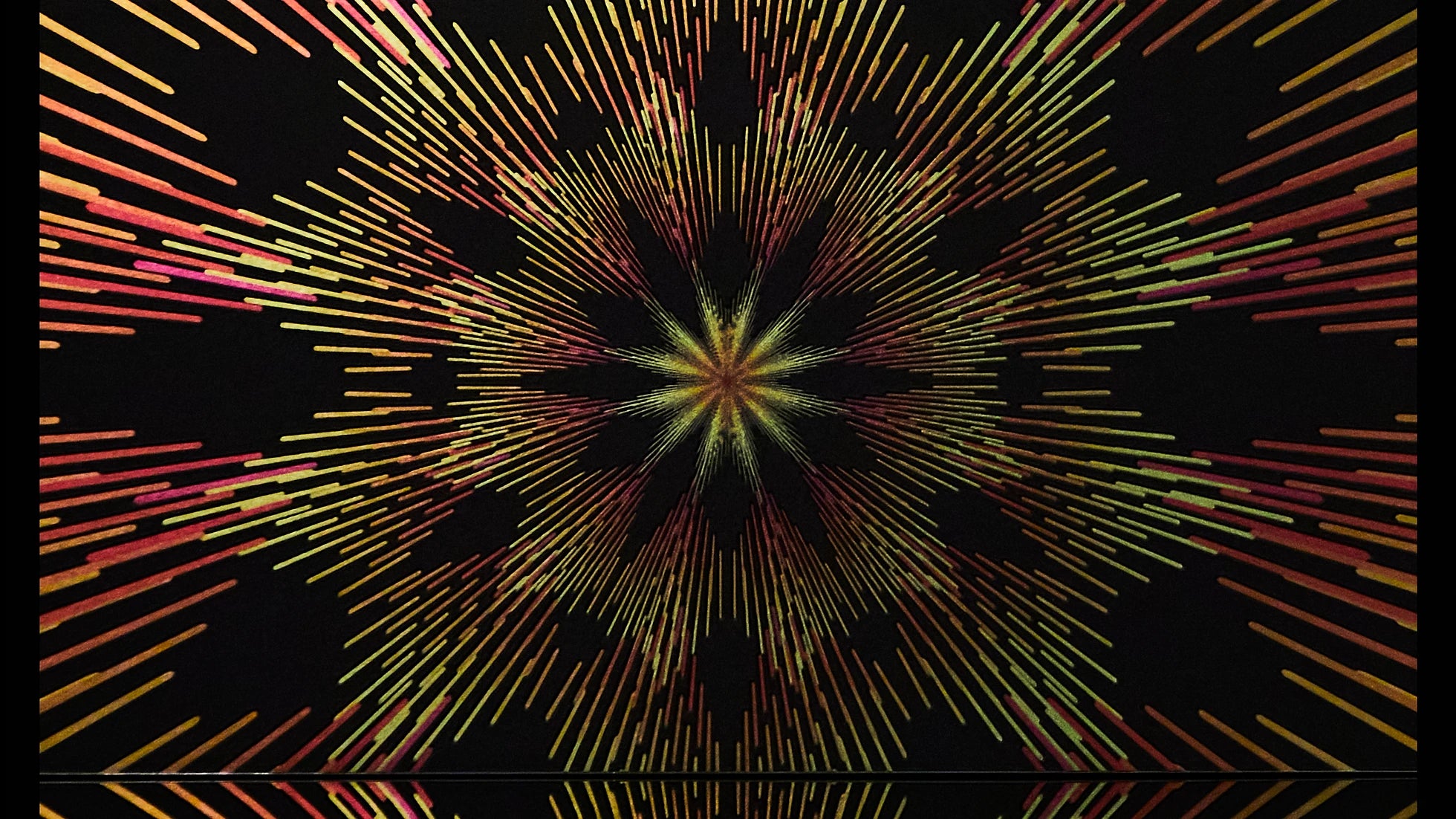 Mesmerize Wallpaper | Style: 37/04