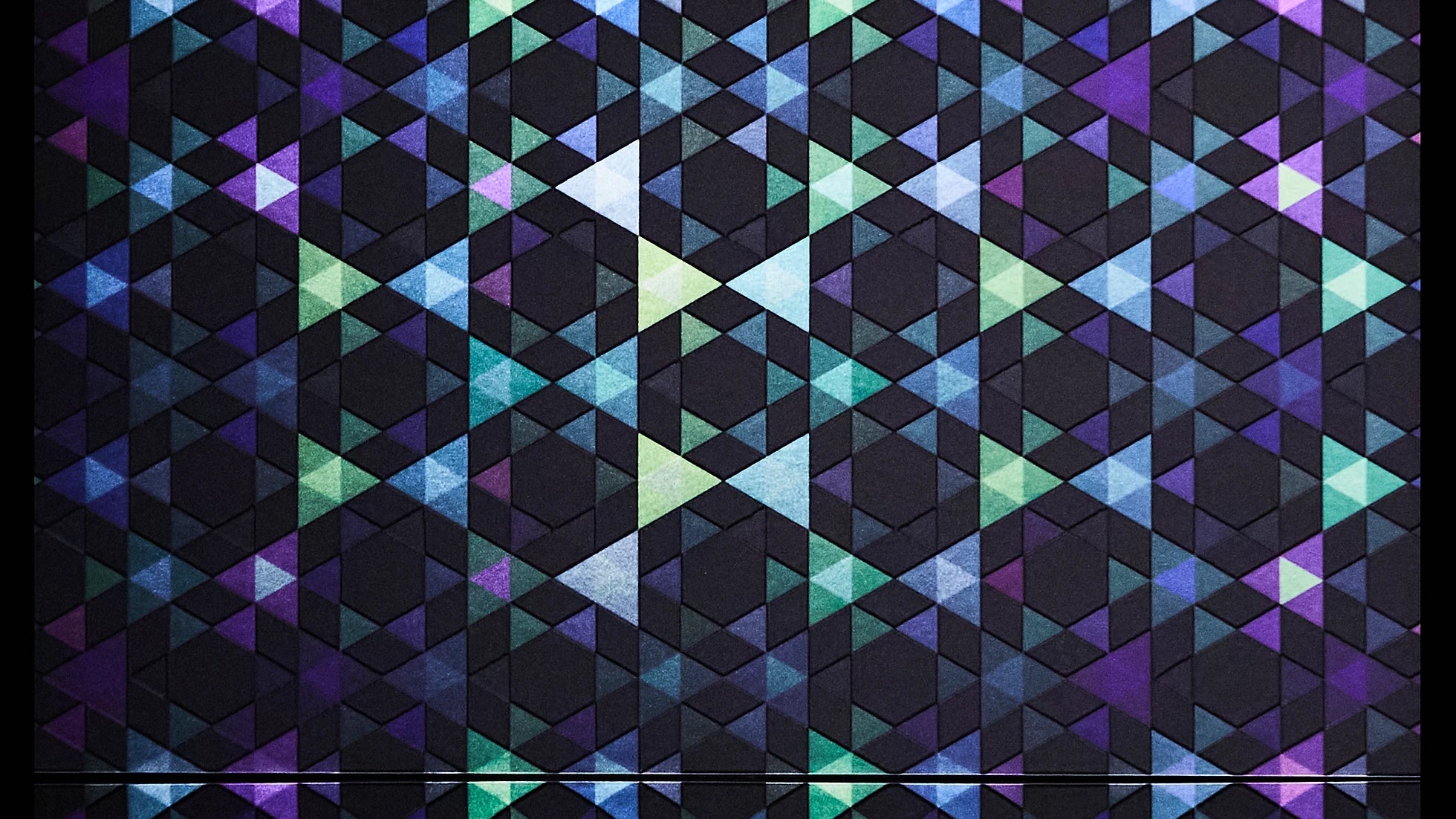 Mesmerize Wallpaper | Style: 34/01