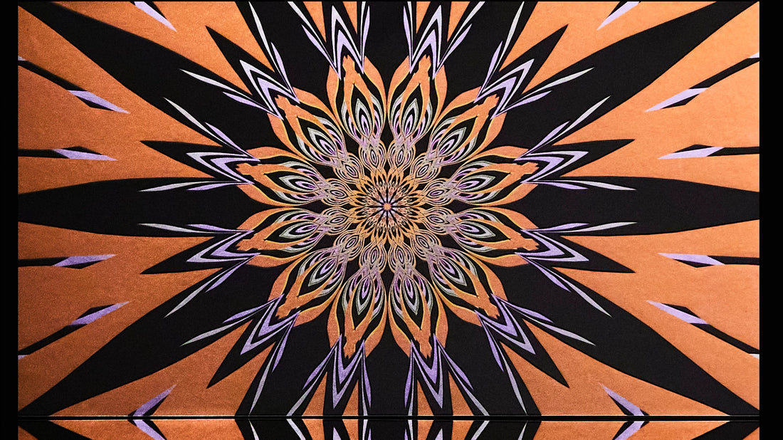 Mesmerize Wallpaper | Style: 04/05