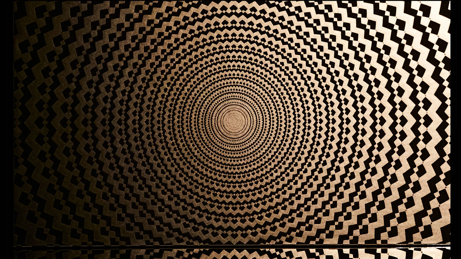 Mesmerize Wallpaper | Style: 24/02 GOLD