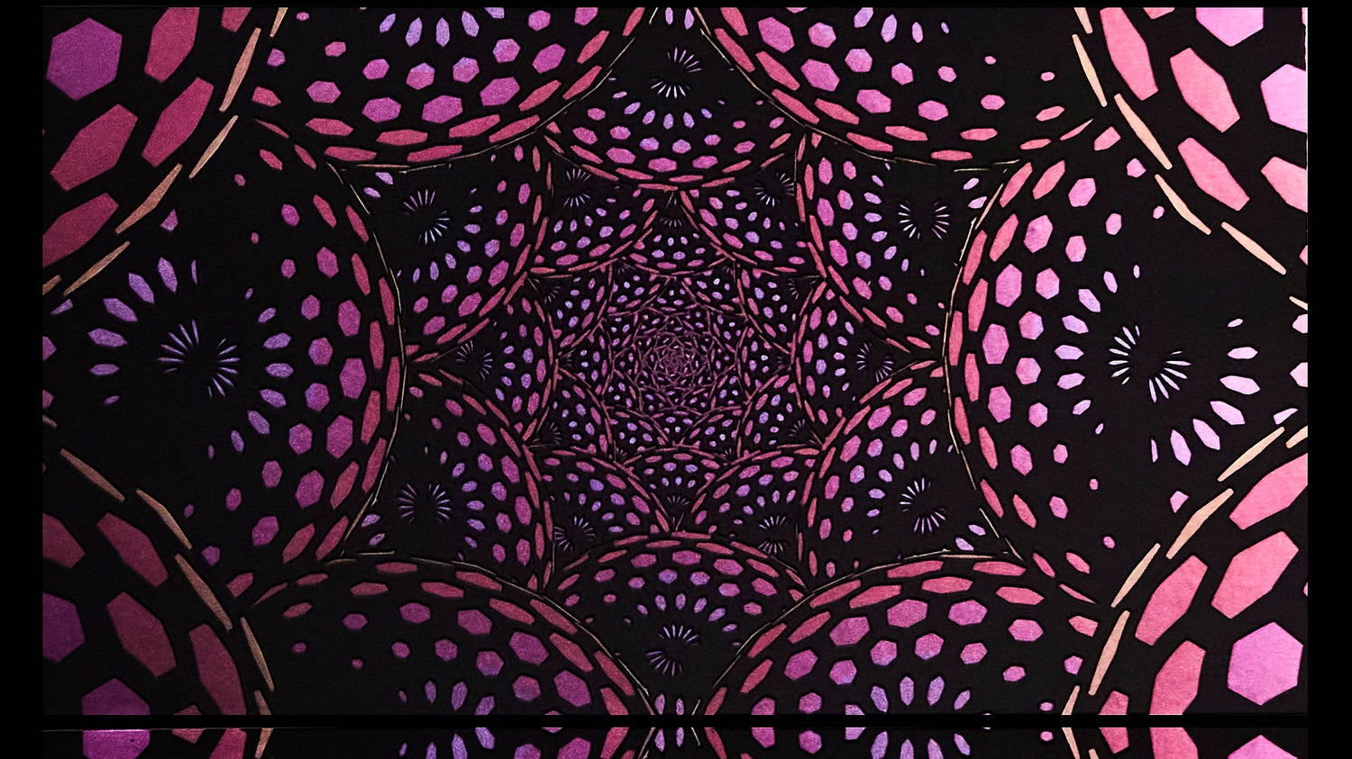 Mesmerize Wallpaper | Style: 36/03