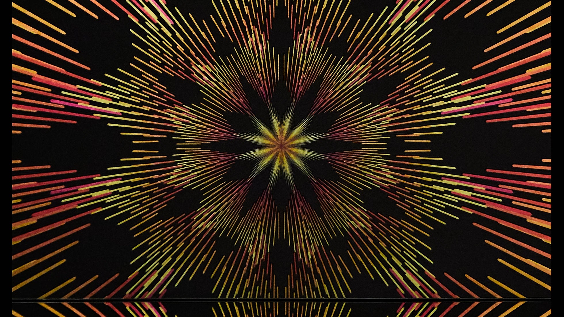 Mesmerize Wallpaper | Style: 37/04