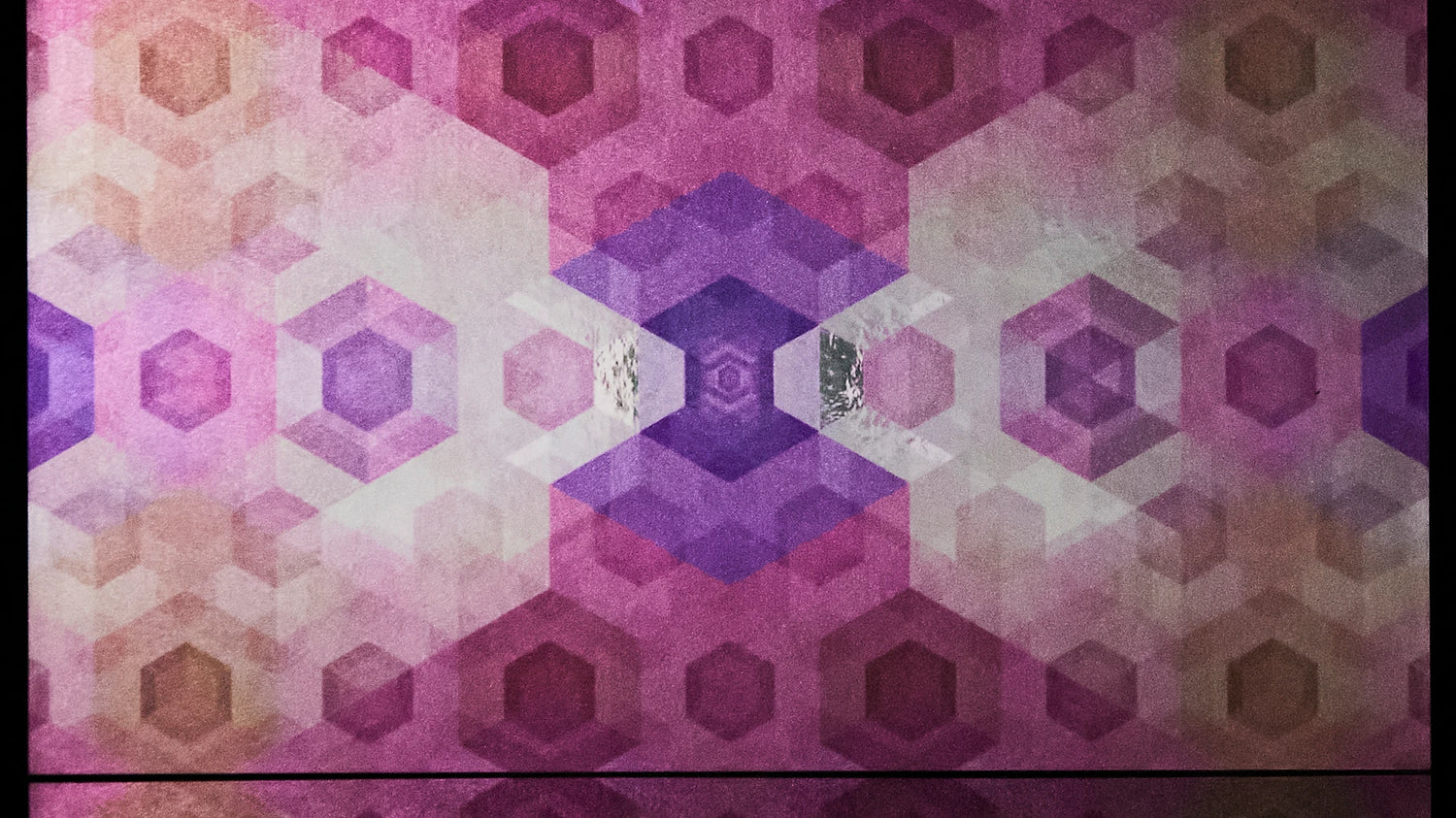 Mesmerize Wallpaper | Style: 05/01