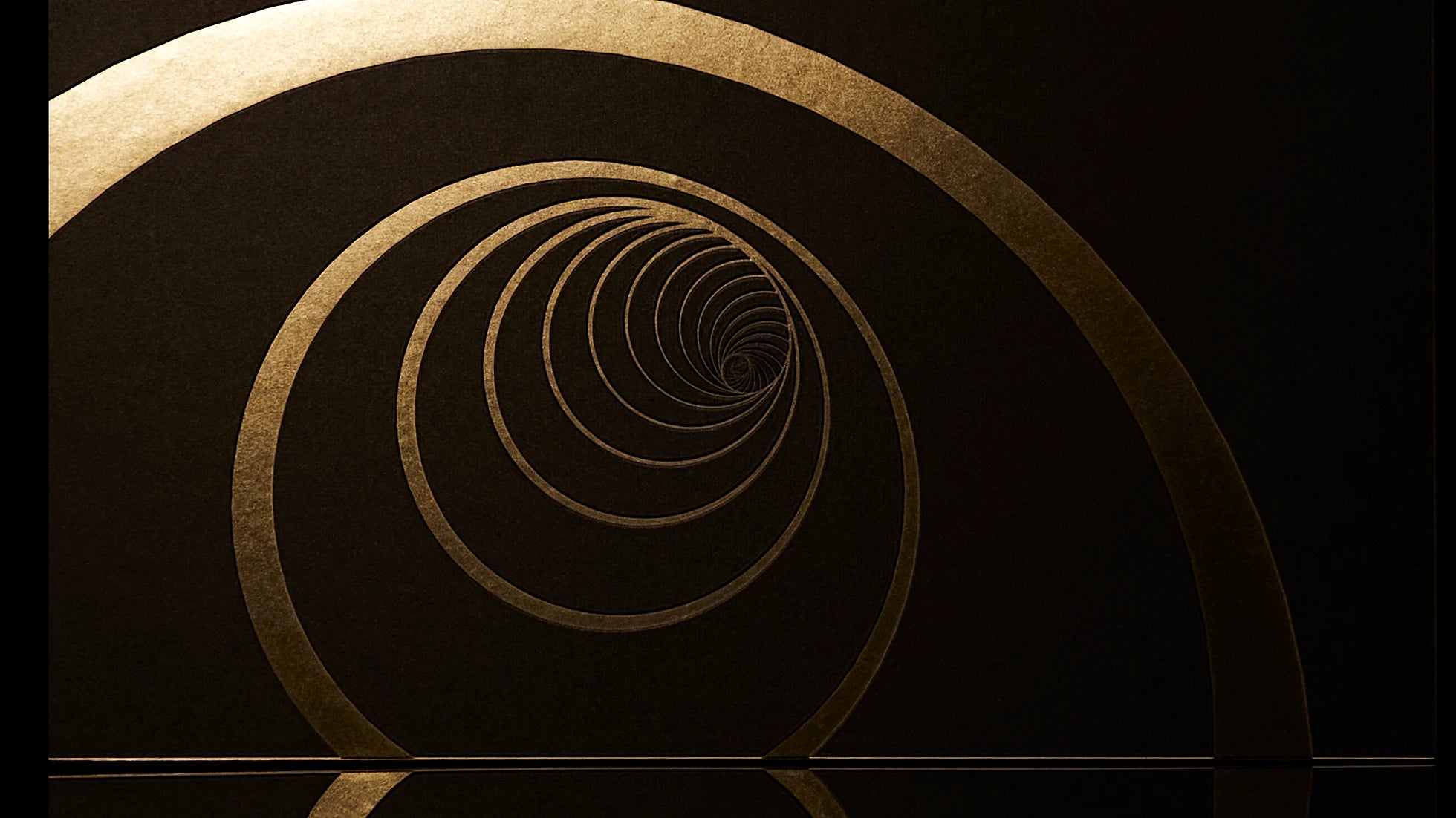 Mesmerize Wallpaper | Style: 18/01 GOLD