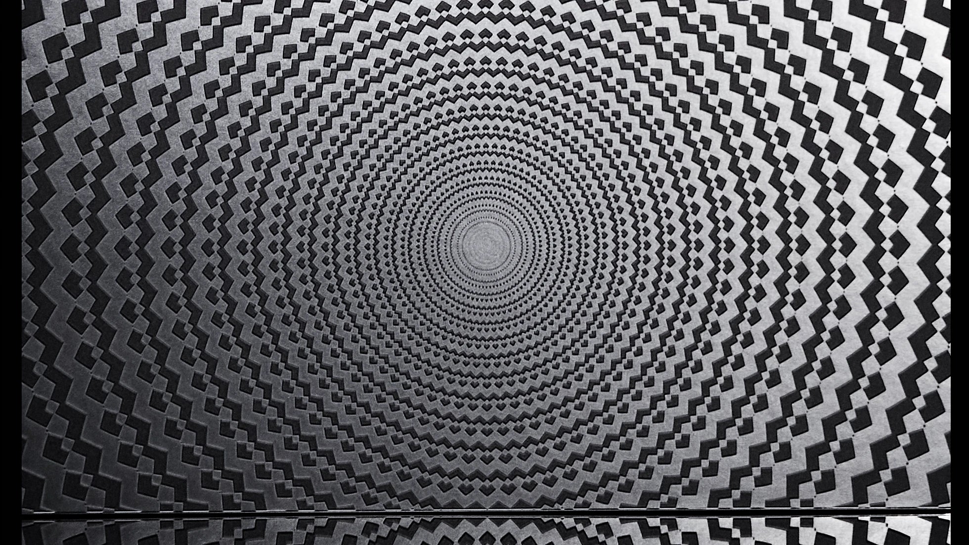 Mesmerize Wallpaper | Style: 24/02 SILVER