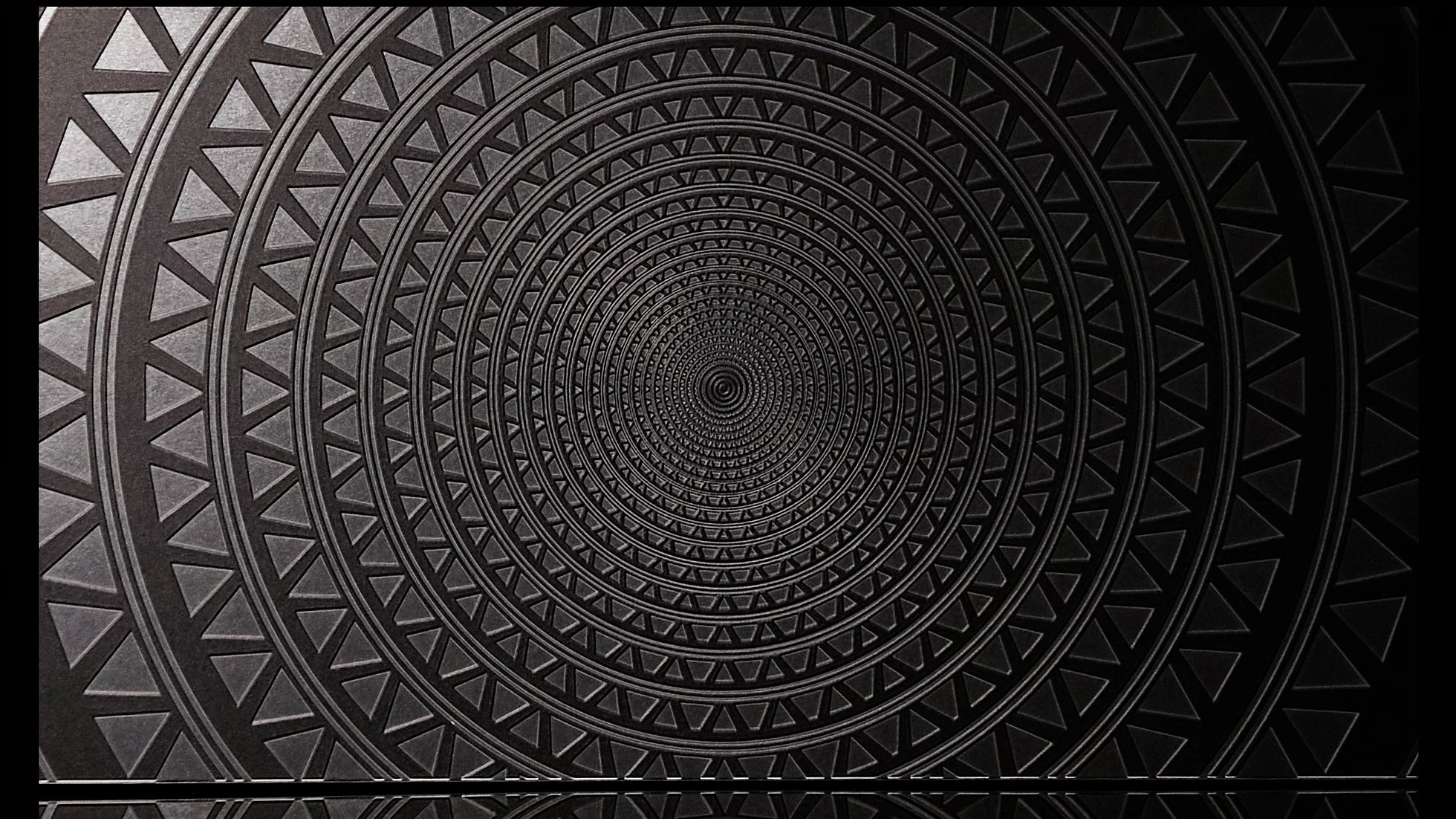 Mesmerize Wallpaper | Style: 11/01 SILVER