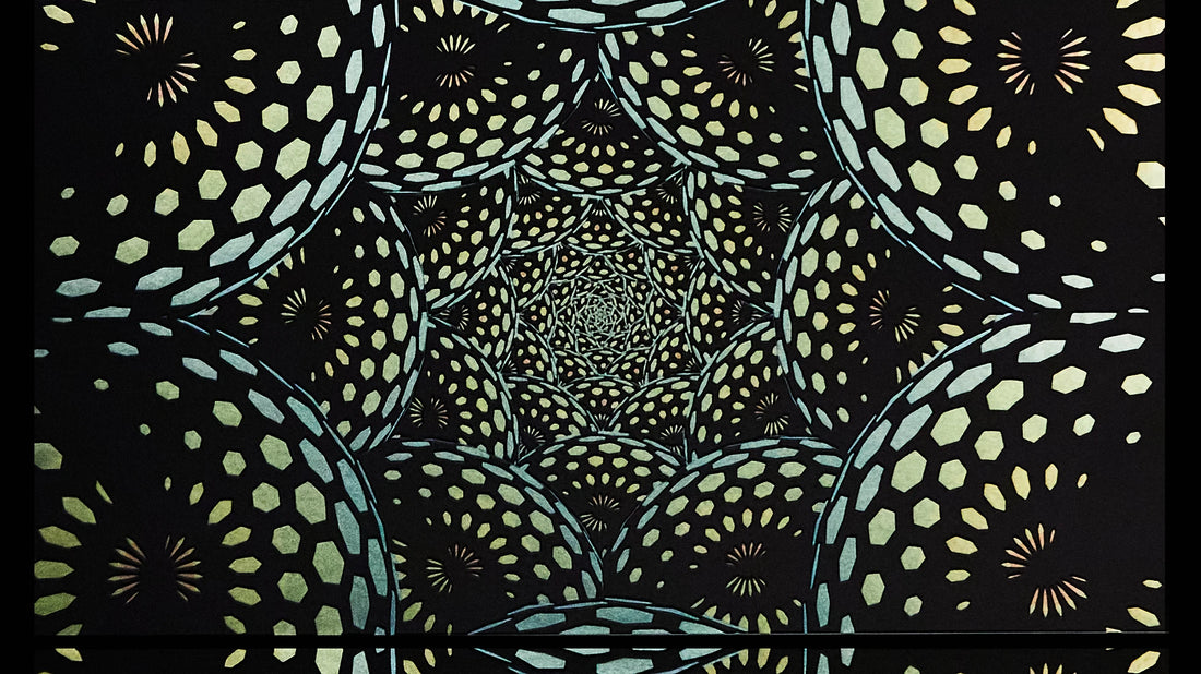 Mesmerize Wallpaper | Style: 36/02