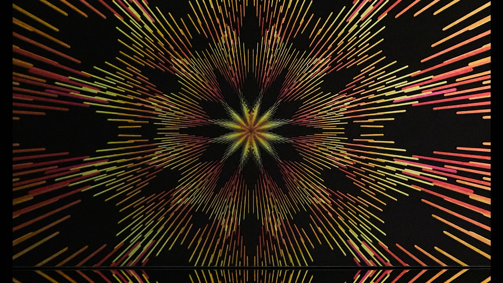 Mesmerize Wallpaper | Style: 37/04