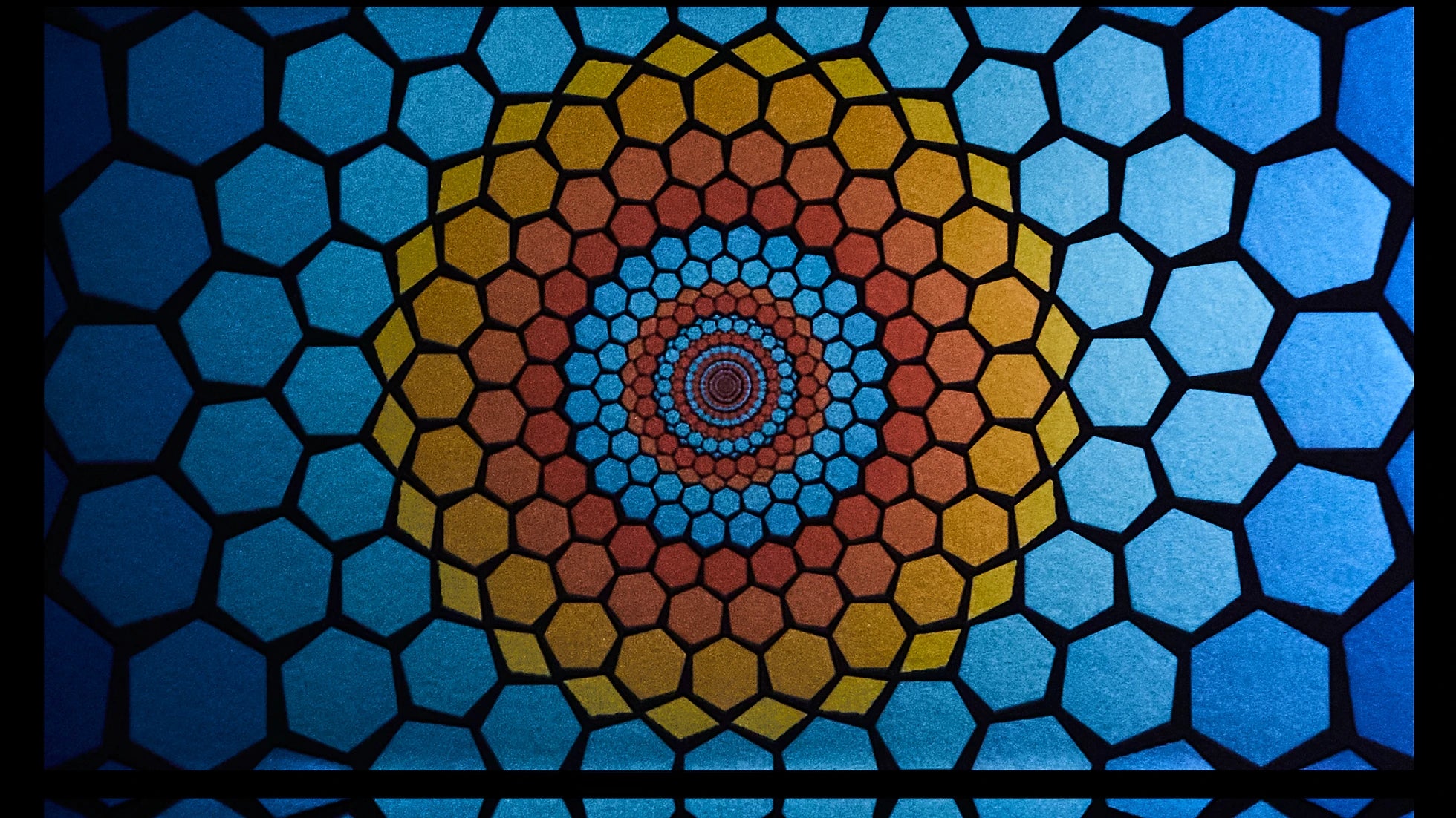 Mesmerize Wallpaper | Style: 49/01