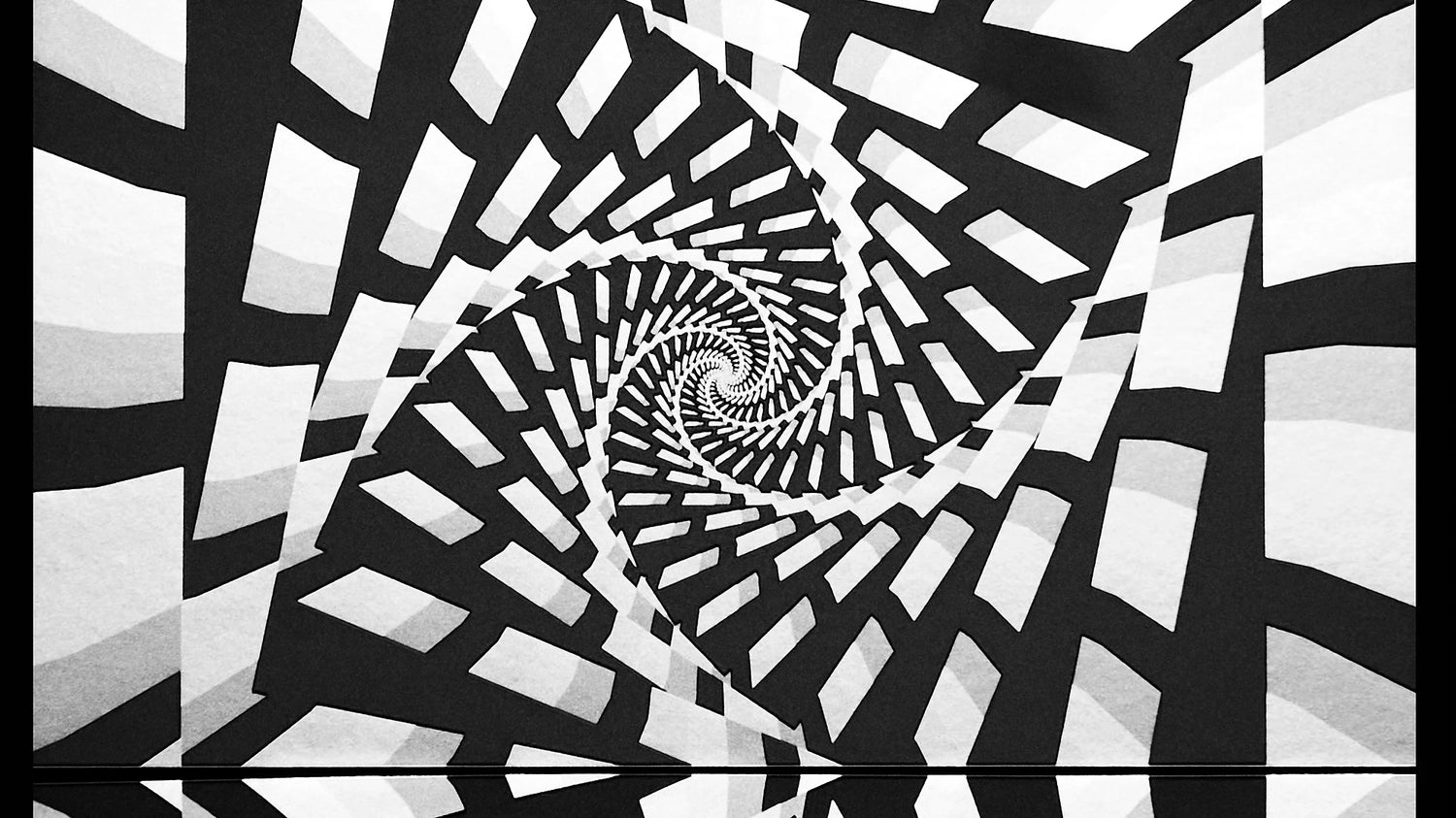 Mesmerize Wallpaper | Style: 21/01 SILVER