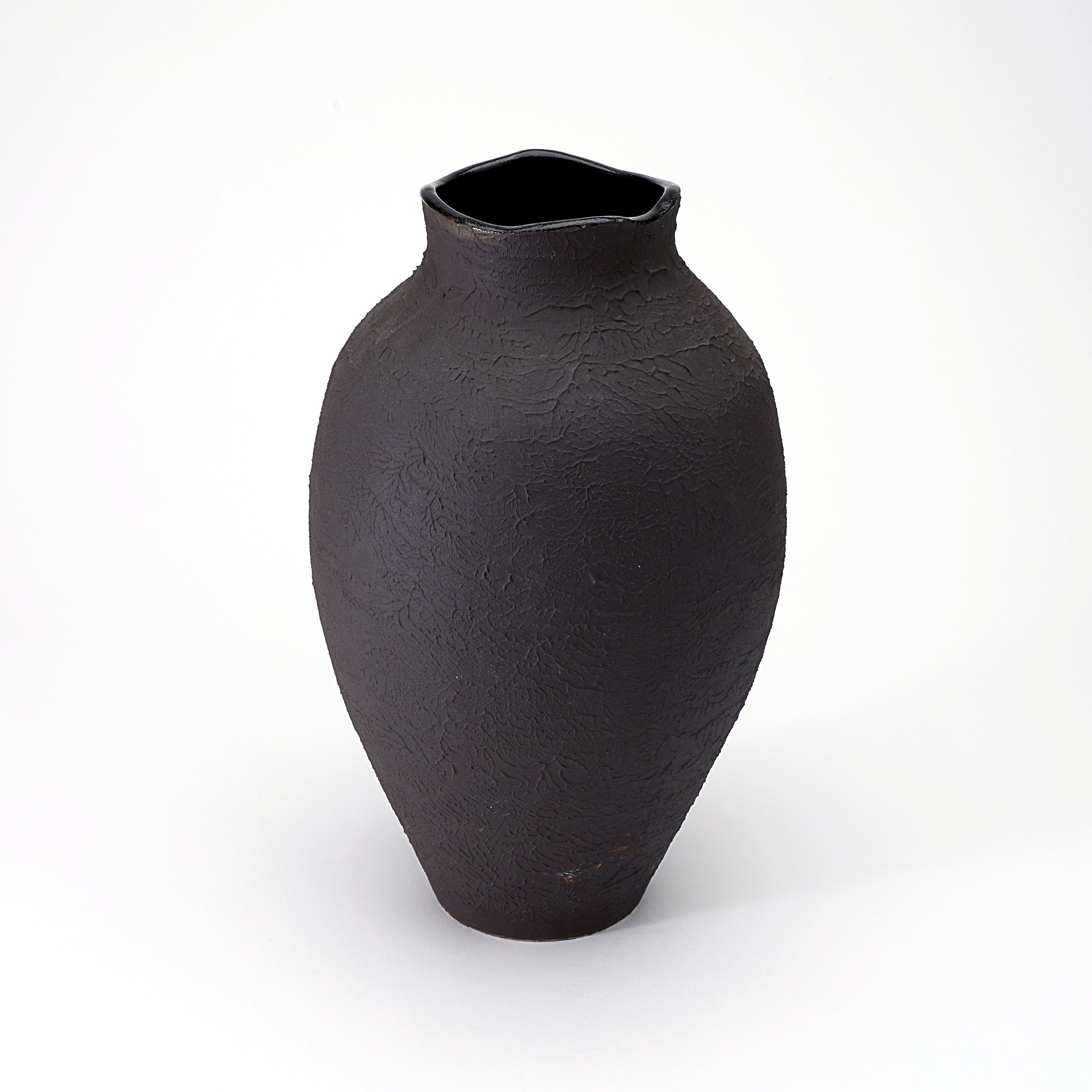 Andi Vase