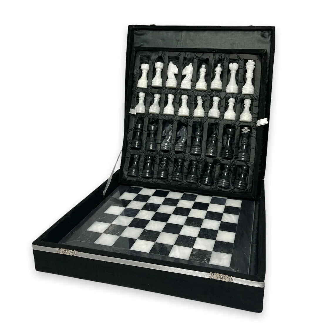 Black and White Onyx Chess Set