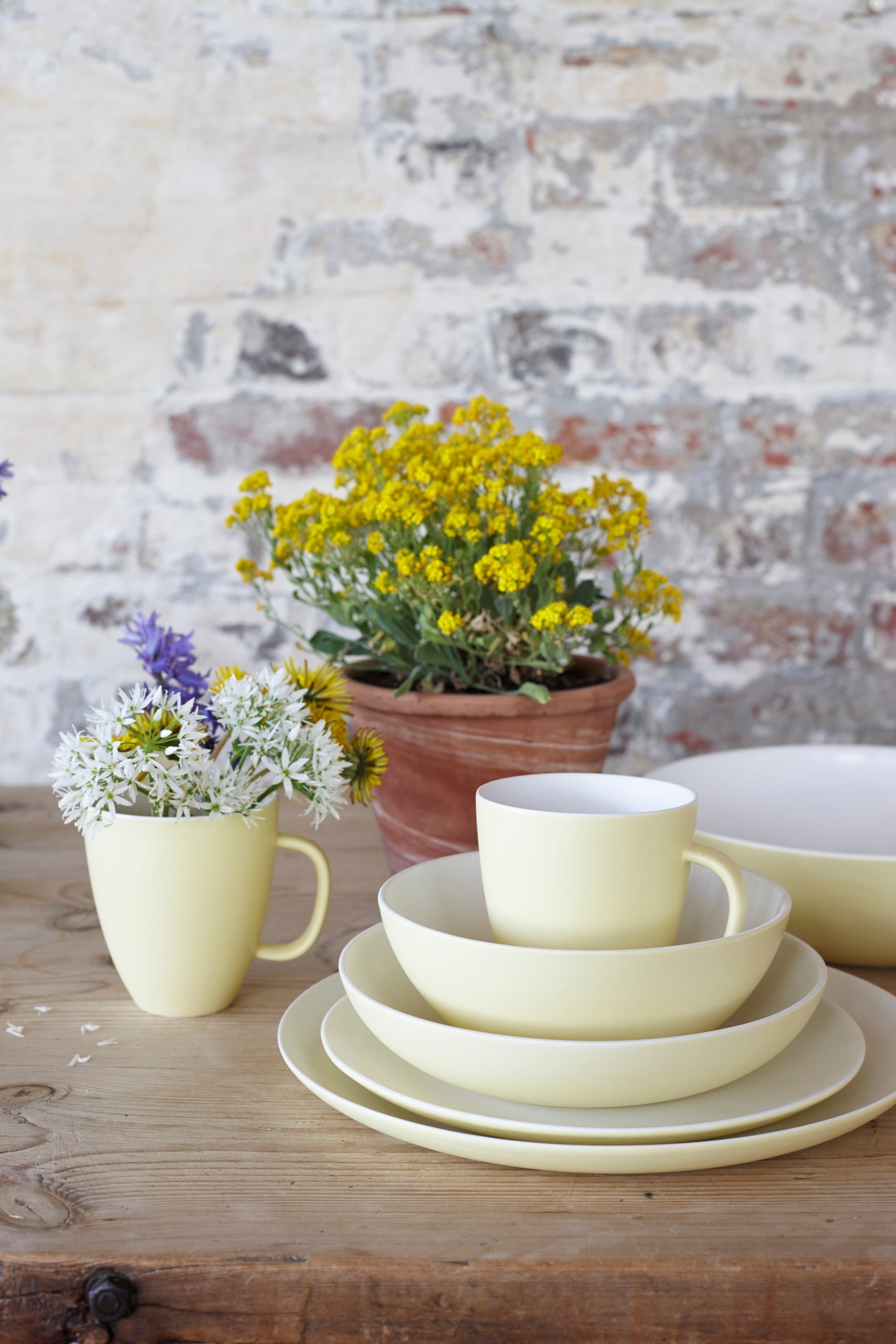 Procida 4-piece place setting - Yellow