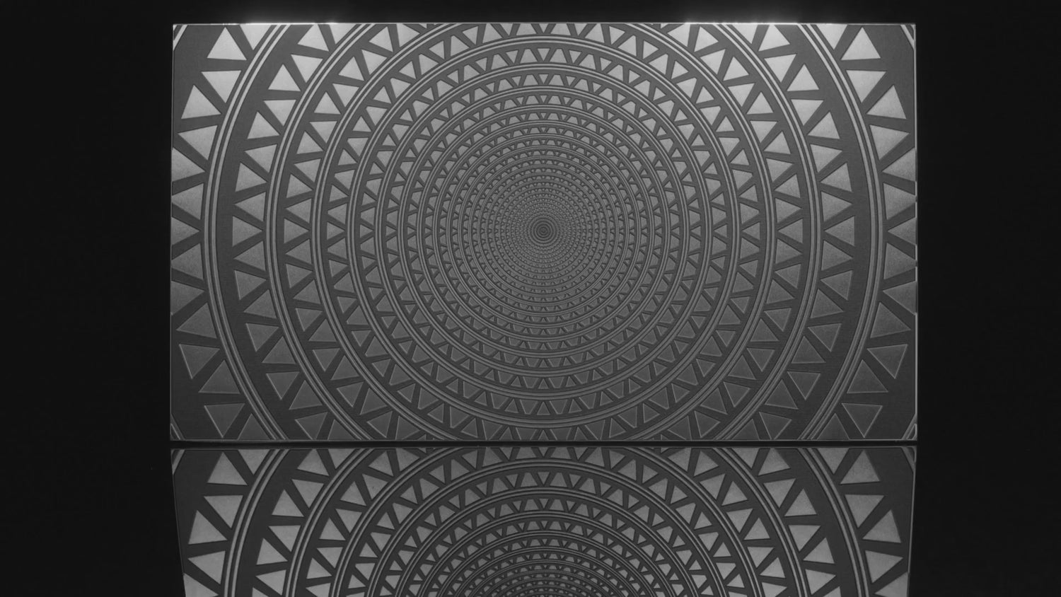 Mesmerize Wallpaper | Style: 11/01 SILVER