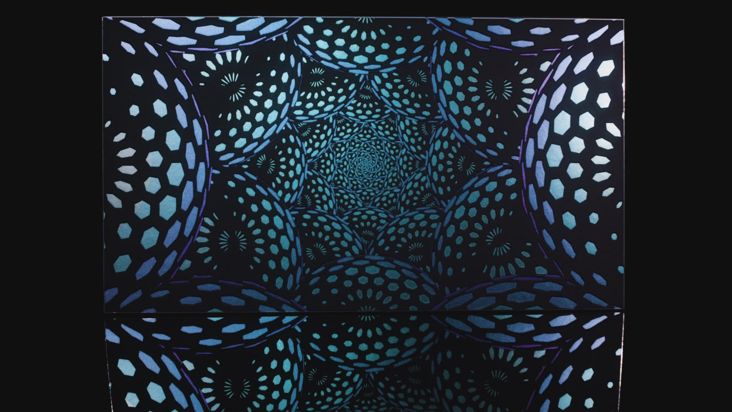 Mesmerize Wallpaper | Style: 36/01