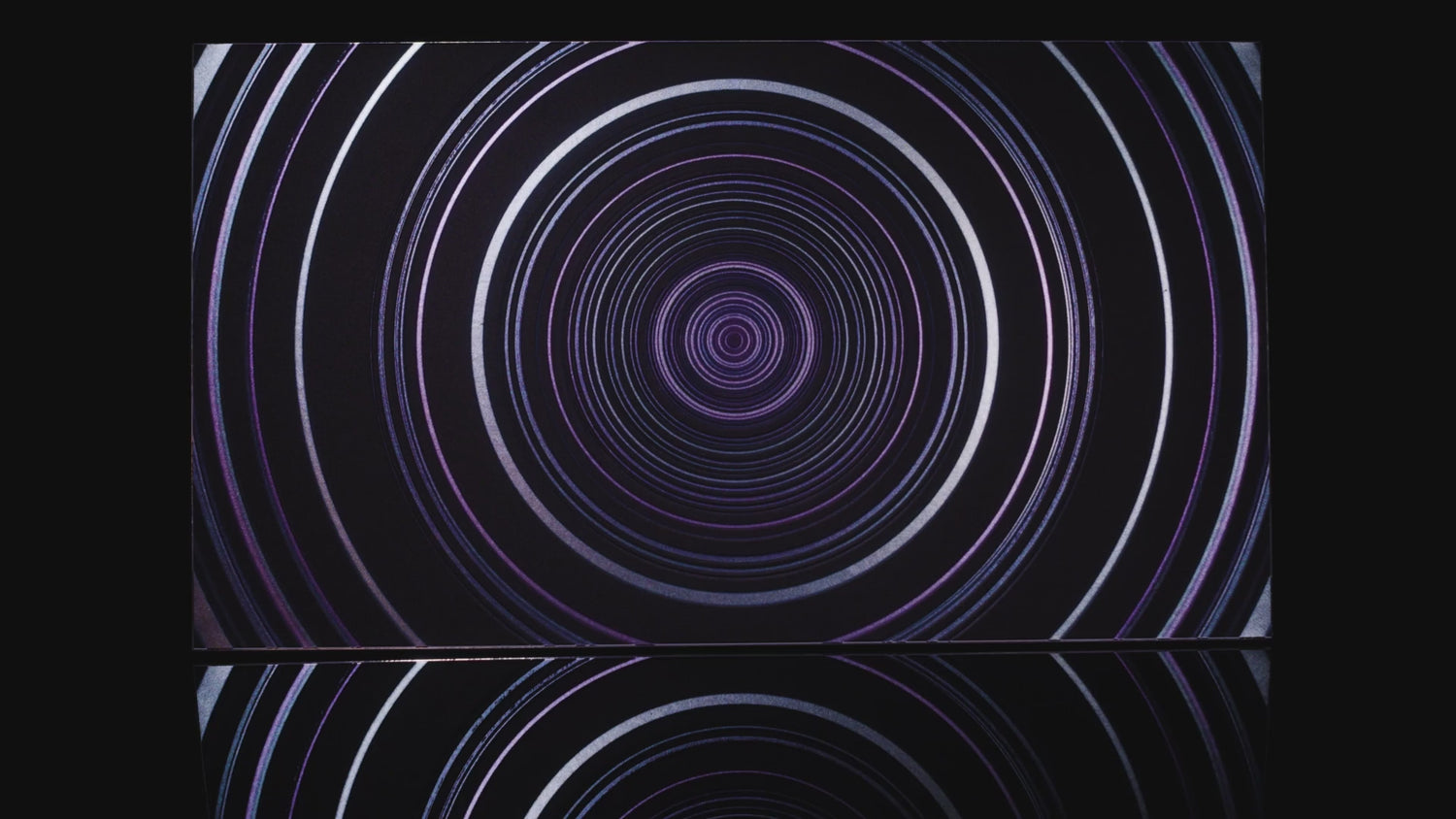 Mesmerize Wallpaper | Style: 72/01