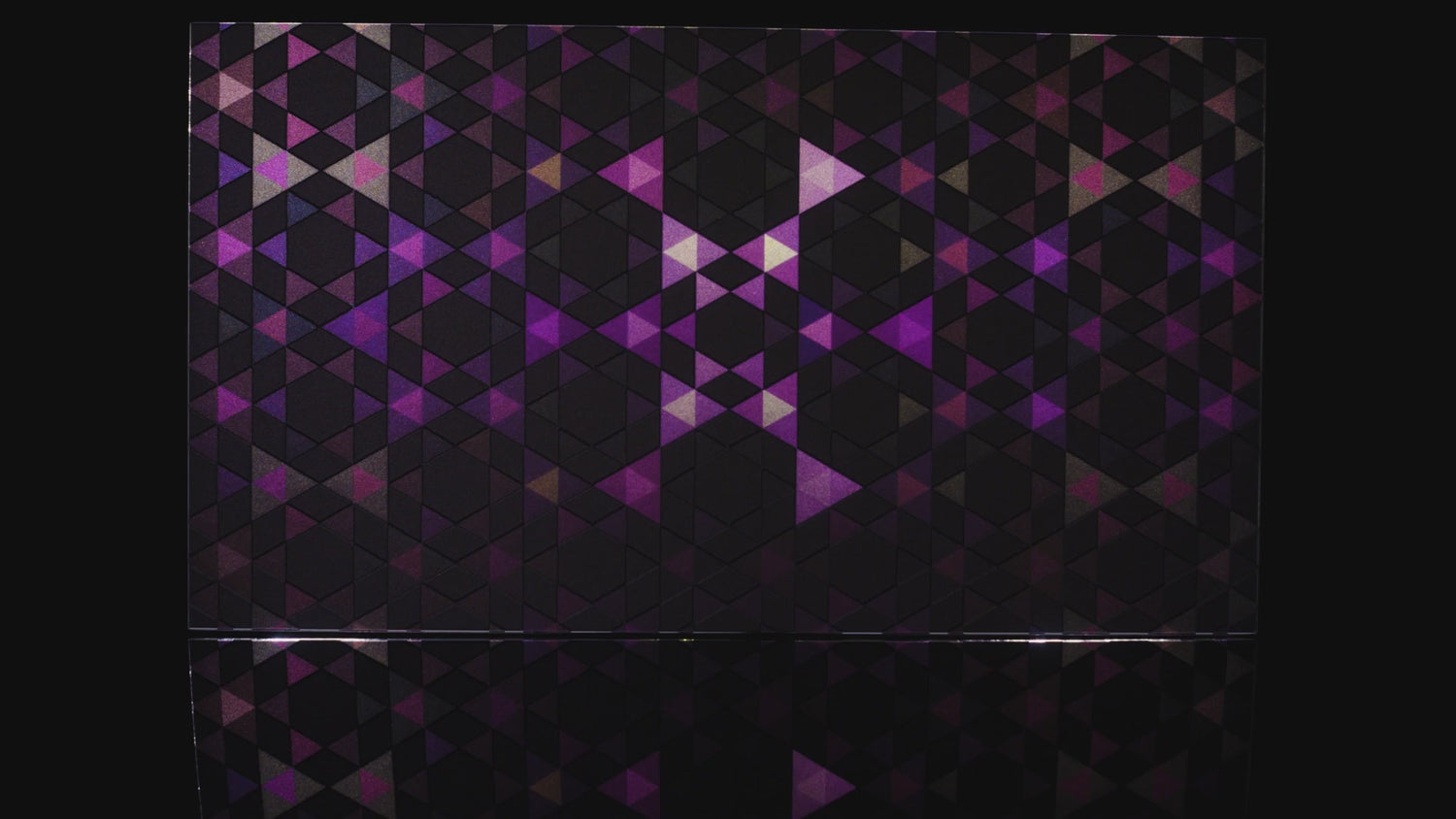 Mesmerize Wallpaper | Style: 34/03