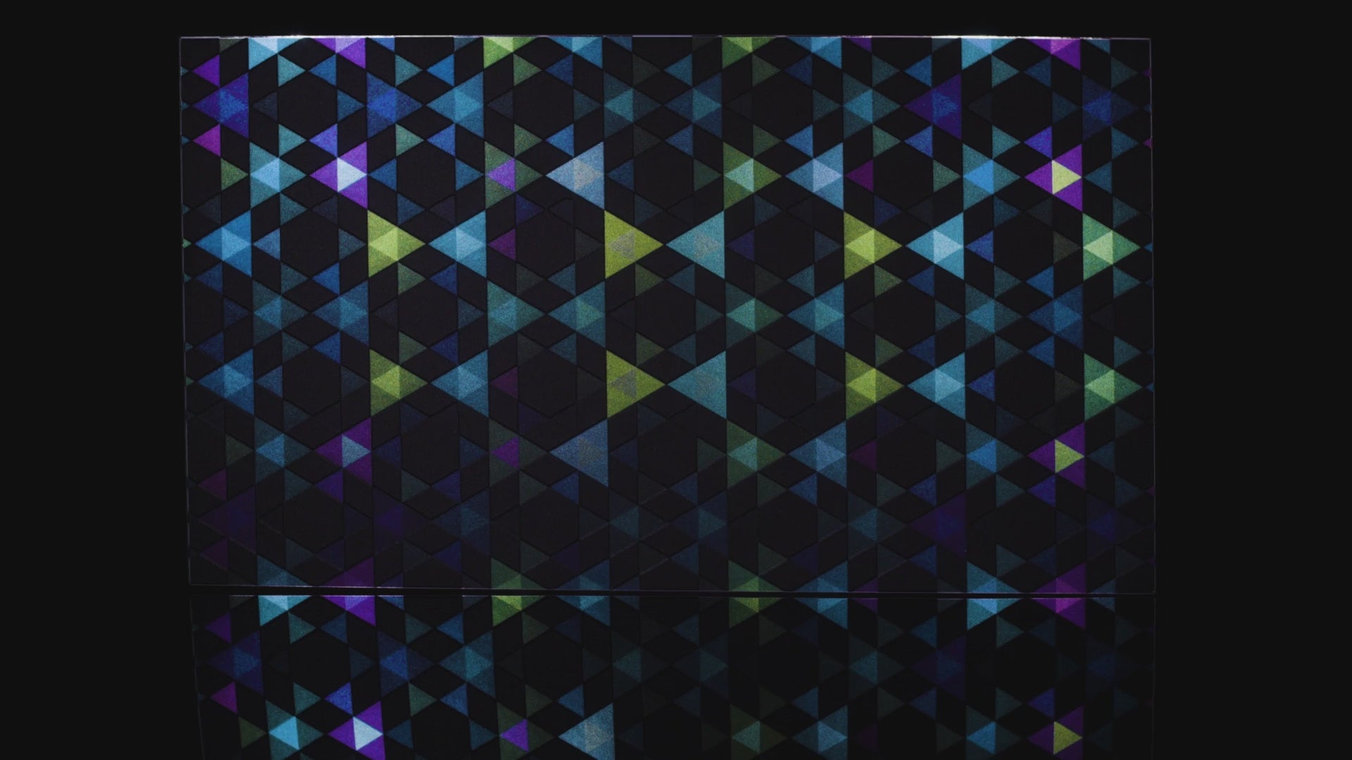 Mesmerize Wallpaper | Style: 34/01