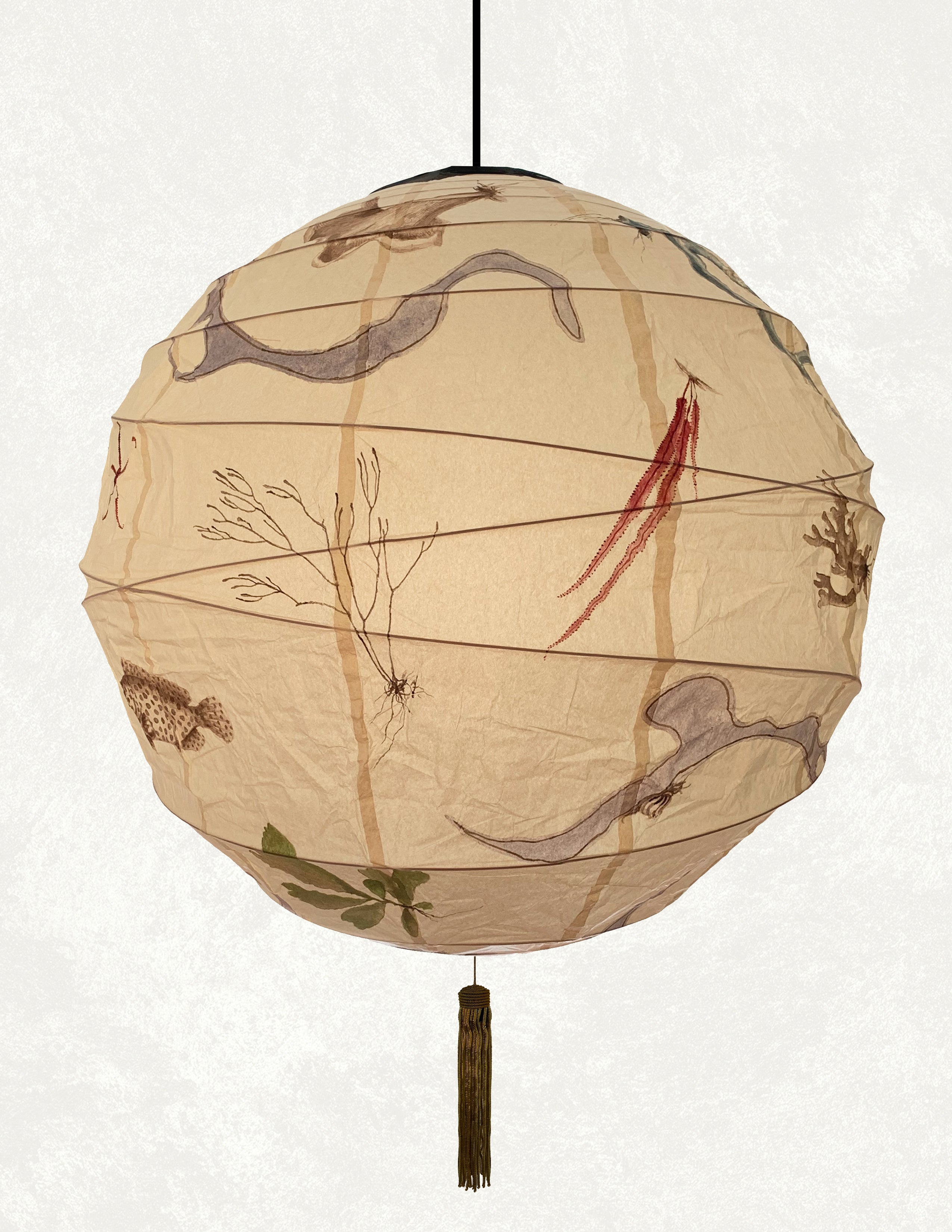 Grotto Lantern in Round