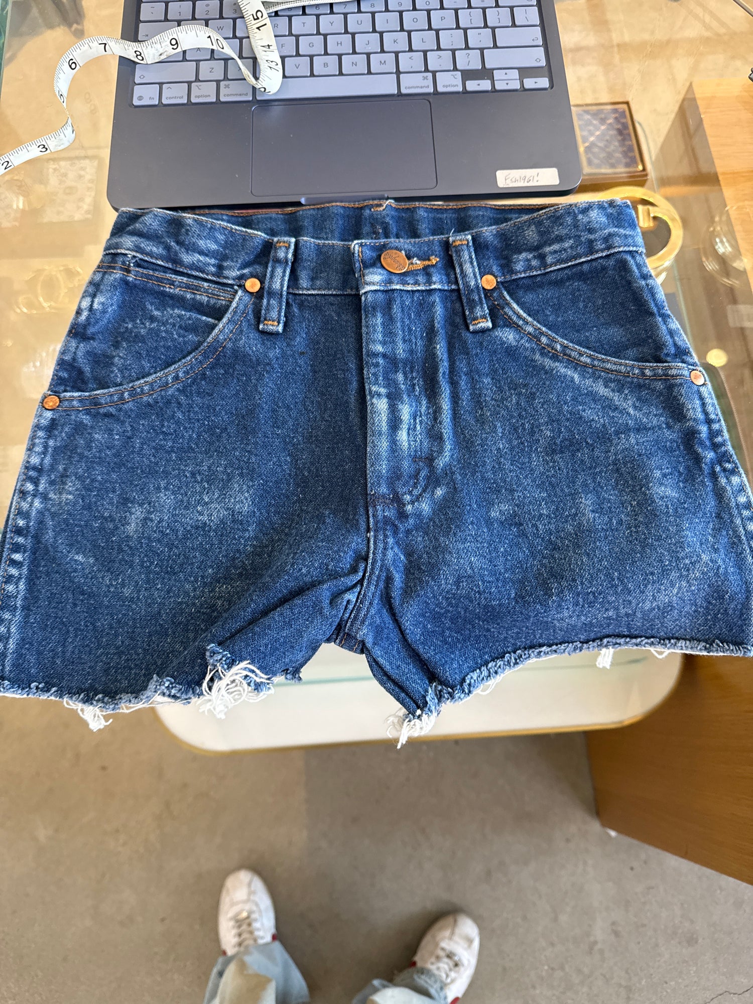 Wrangler cutoff Jorts W24
