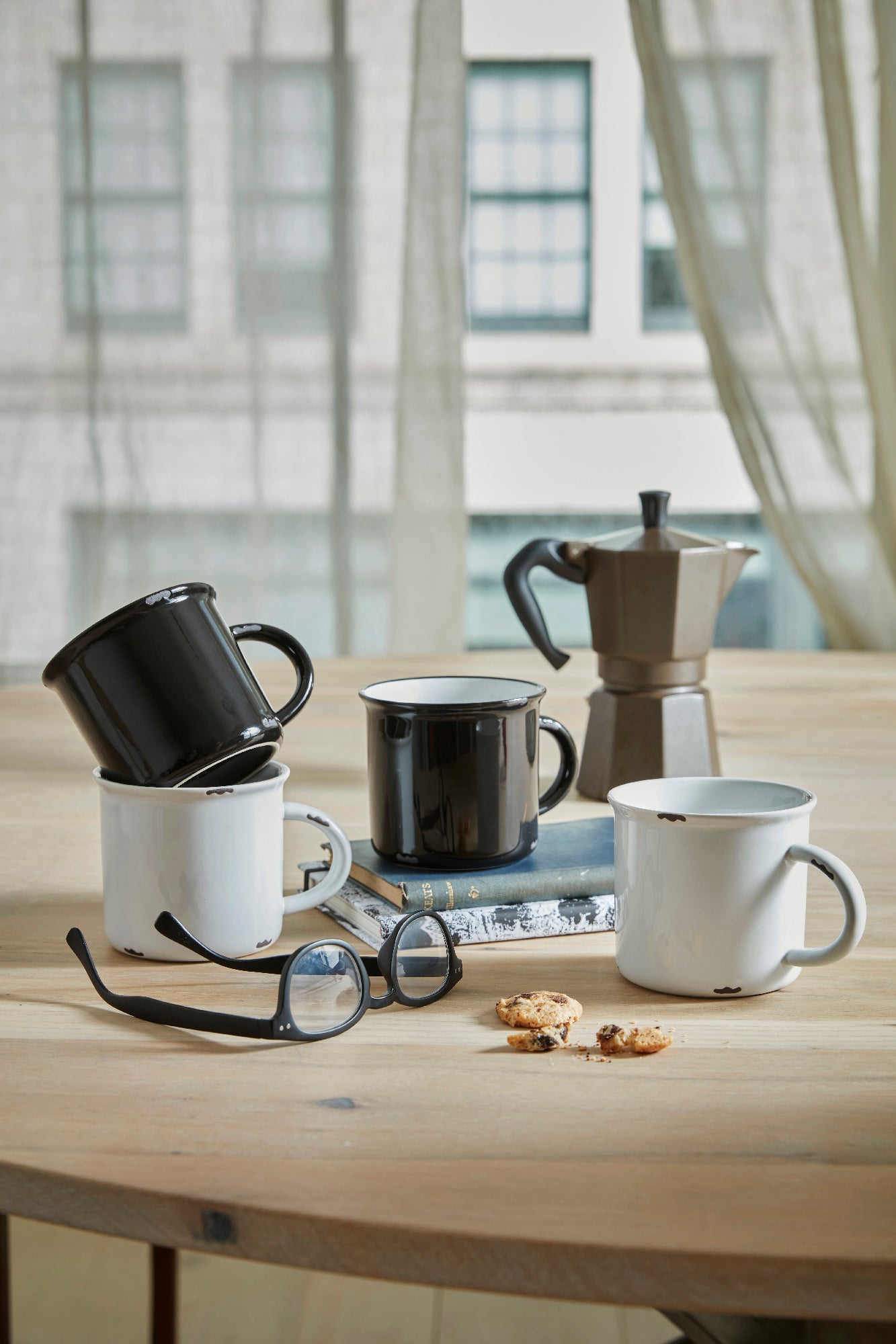 Tinware Mug Gift Set- Black &amp; White