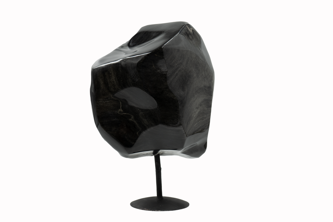 Obsidian Silver Sheen on Stand