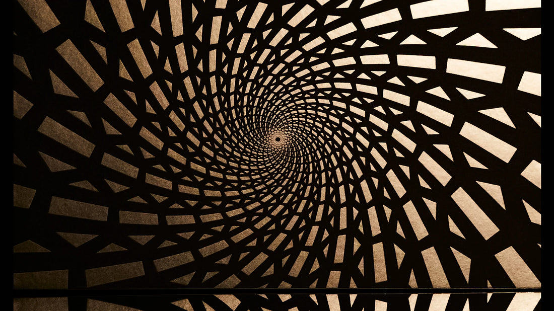 Mesmerize Wallpaper | Style: 28/01 GOLD