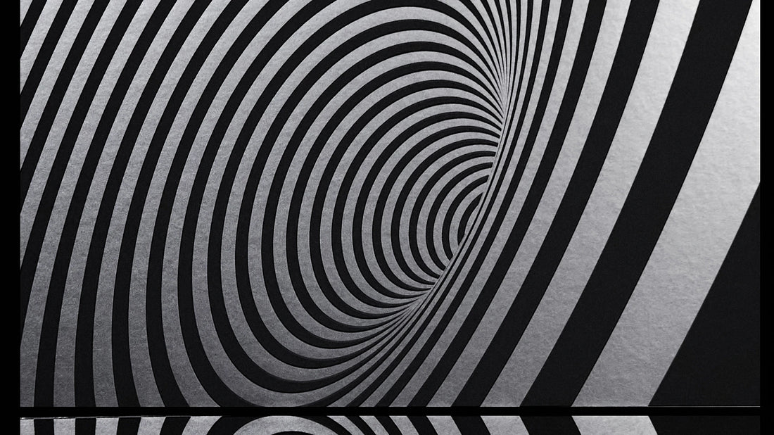 Mesmerize Wallpaper | Style: 29/01 SILVER