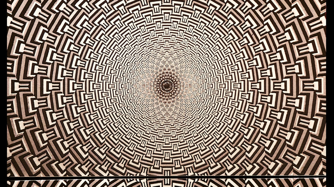 Mesmerize Wallpaper | Style: 27/01 GOLD