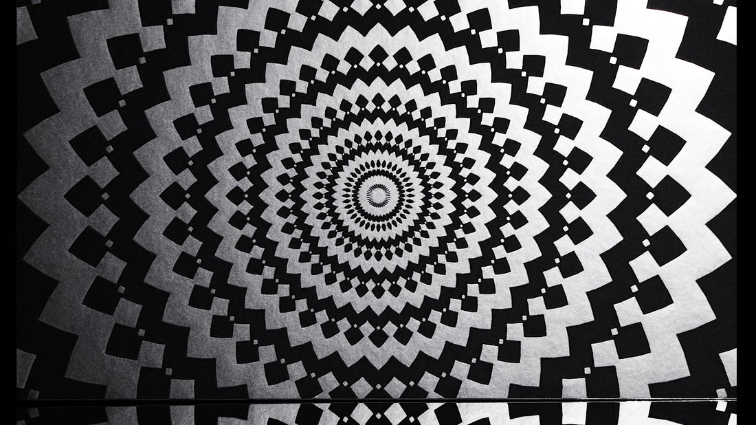 Mesmerize Wallpaper | Style: 24/01 SILVER