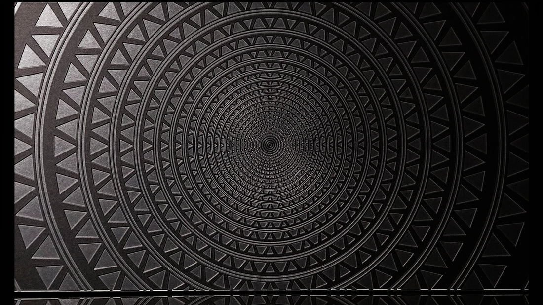 Mesmerize Wallpaper | Style: 11/01 SILVER