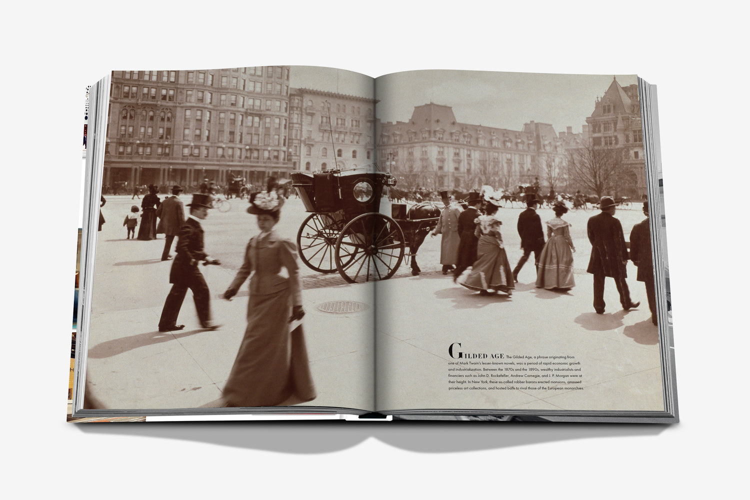 5th Avenue-200 Years of Stories &amp; Legends
