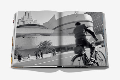 5th Avenue-200 Years of Stories &amp; Legends