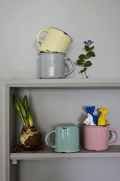 Tinware Mug in White/Red Rim - Set of 4