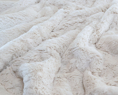 Heavenly Hermosa Heavyweight Blanket in Ivory