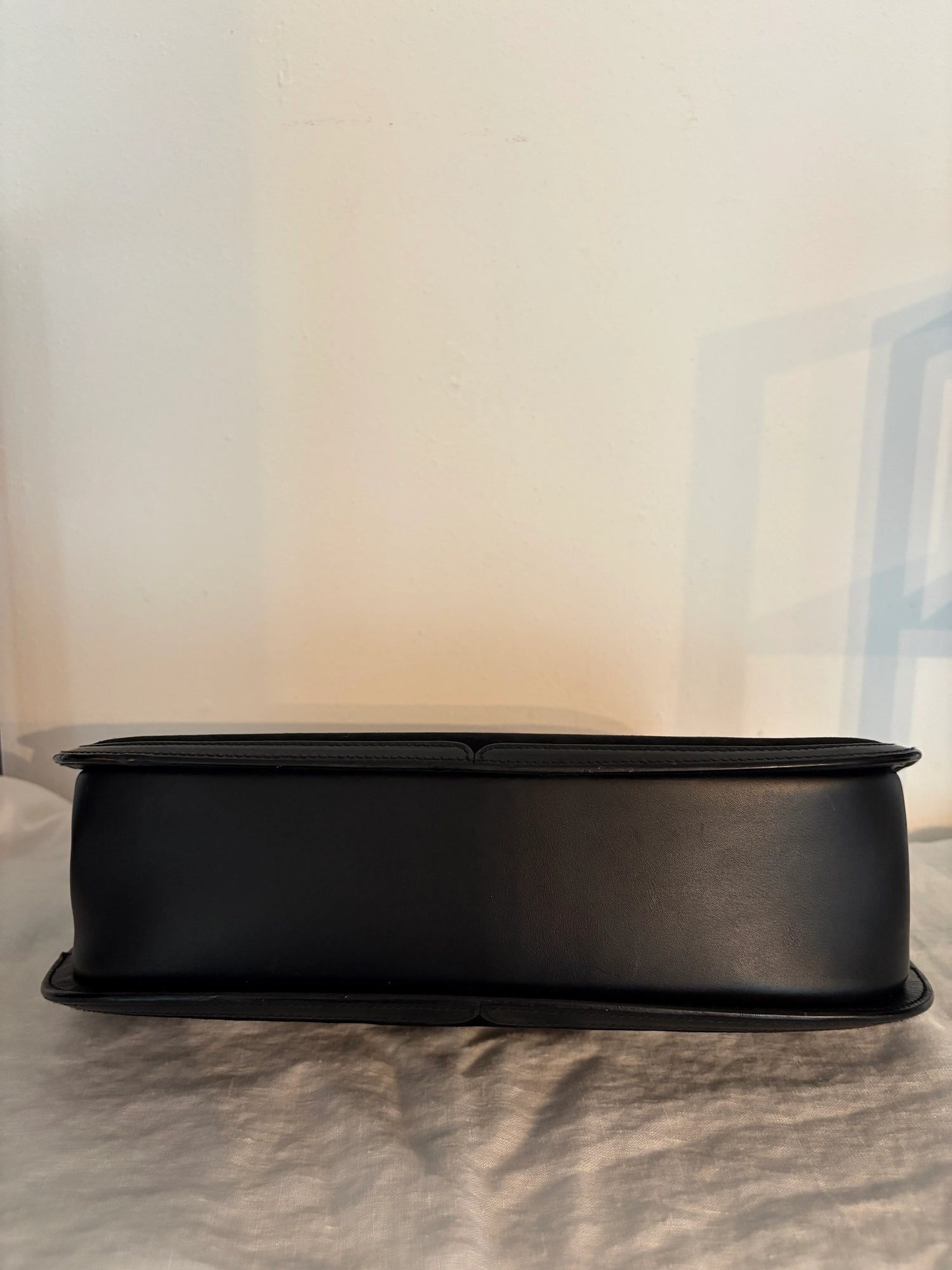 GUCCI 1994 Archival Vintage Black Suede Giant Snaffle Bit Bag