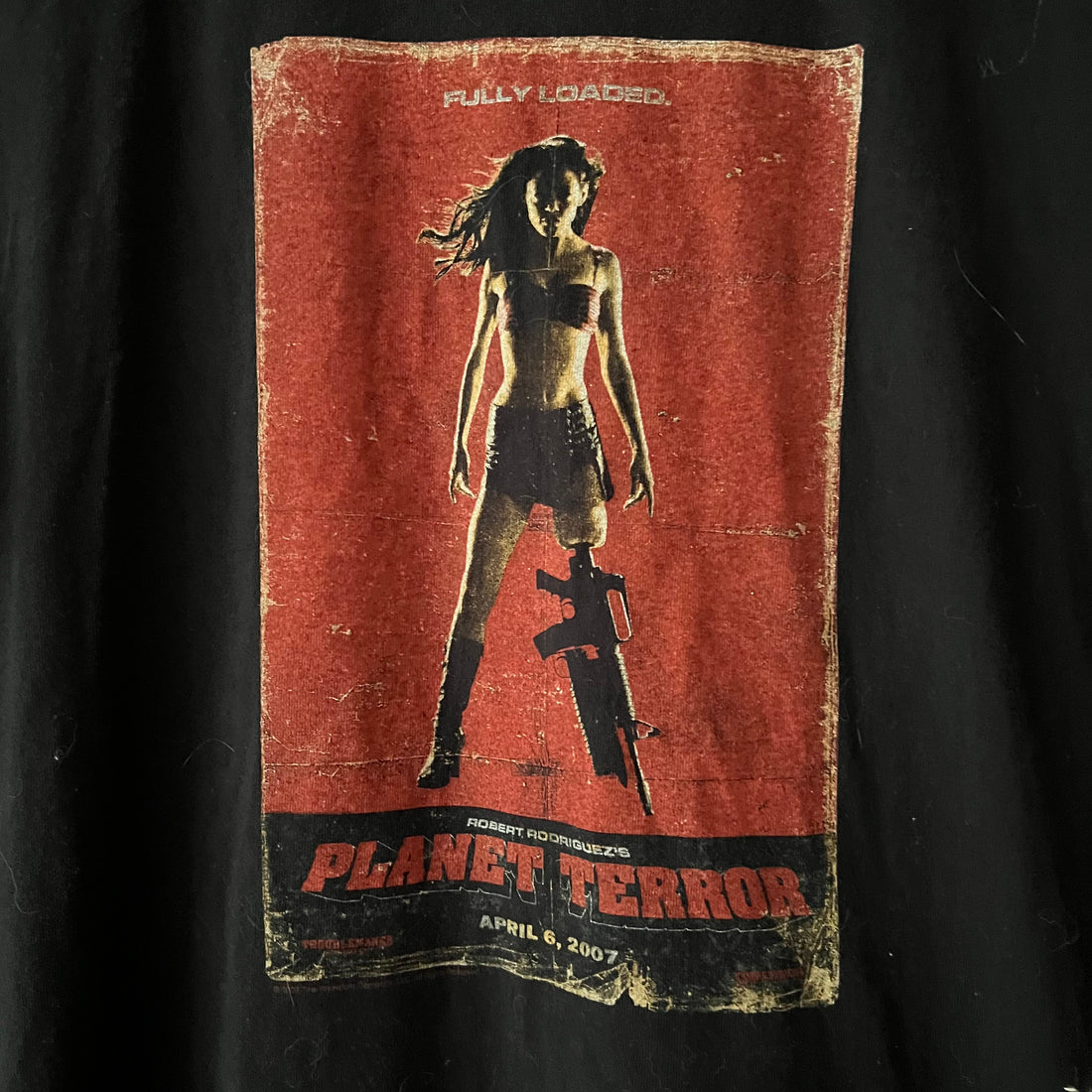 2007 Planet Terror (Directed by Robert Rodriguez) Grindhouse Vintage Movie Promo Tee Shirt