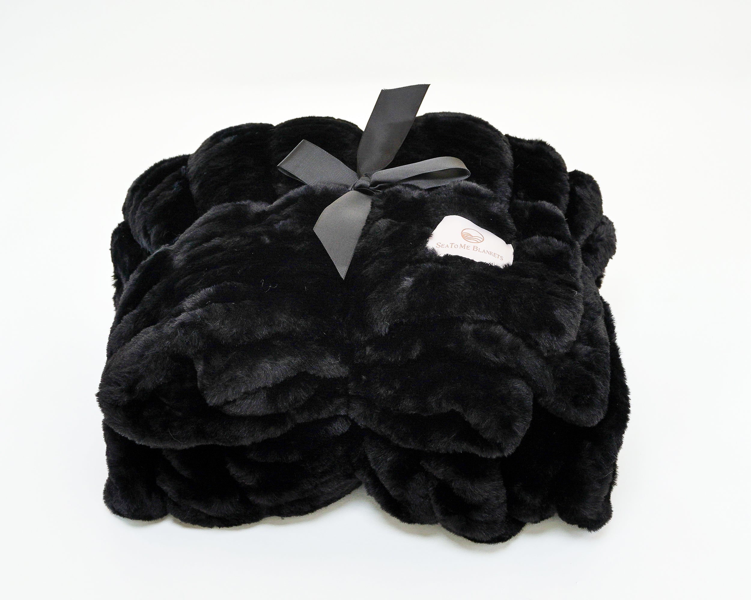 LA Escapade Blanket in Black