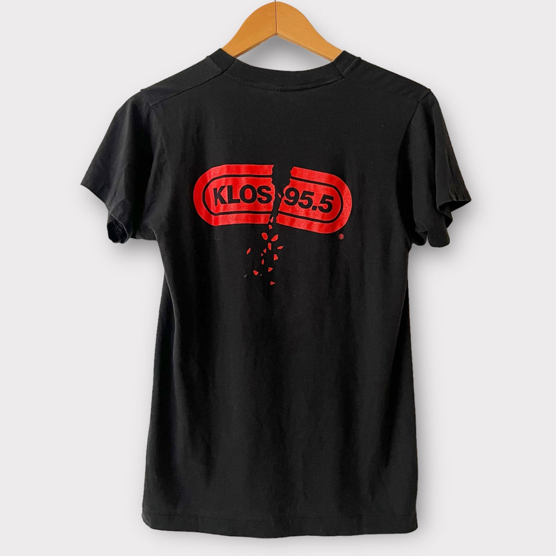 1986 The Texas Chainsaw Massacre Part 2 Vintage Horror Movie Radio Station Promo Tee Shirt