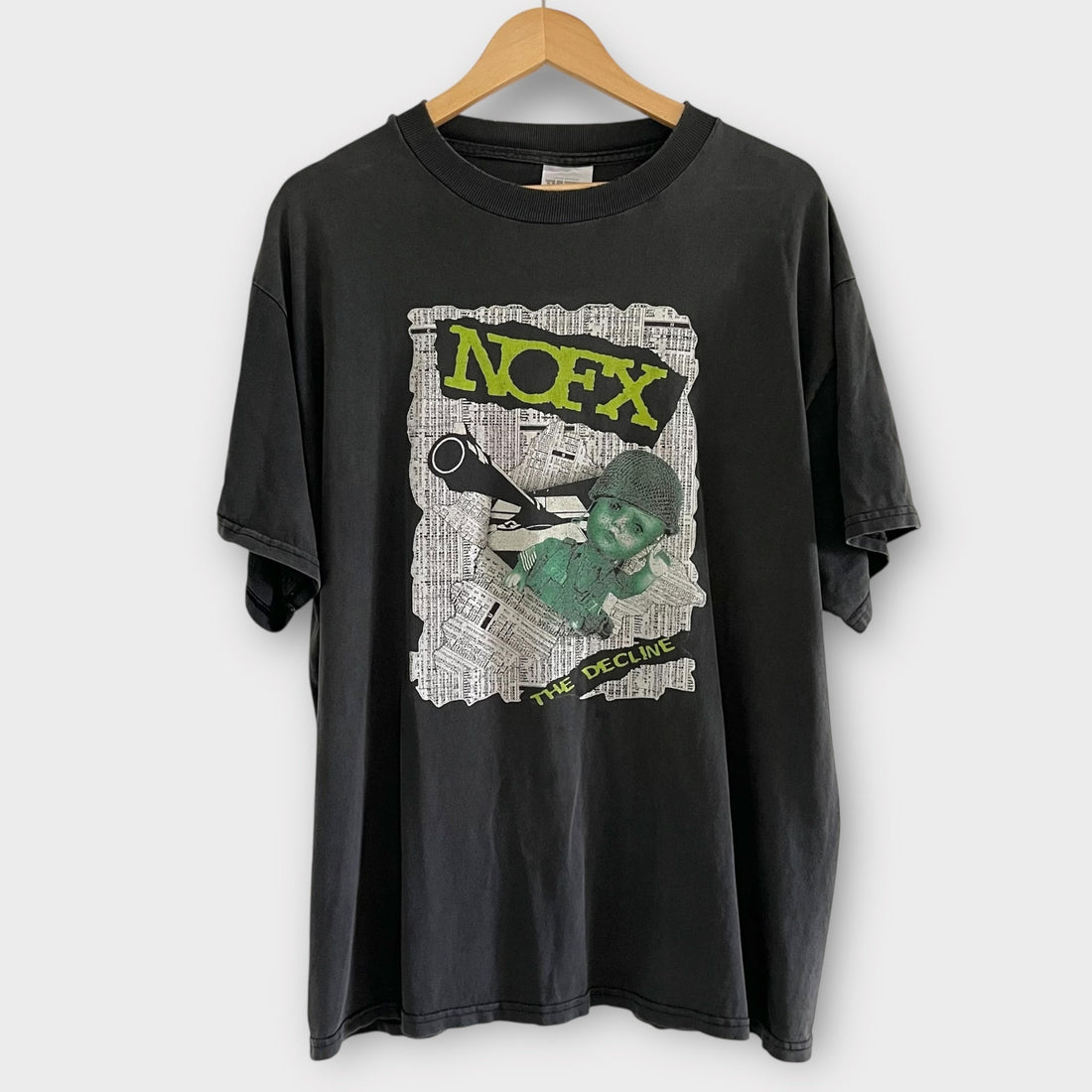 2000 NoFX &quot;The Decline&quot; Vintage Band Promo Tee Shirt
