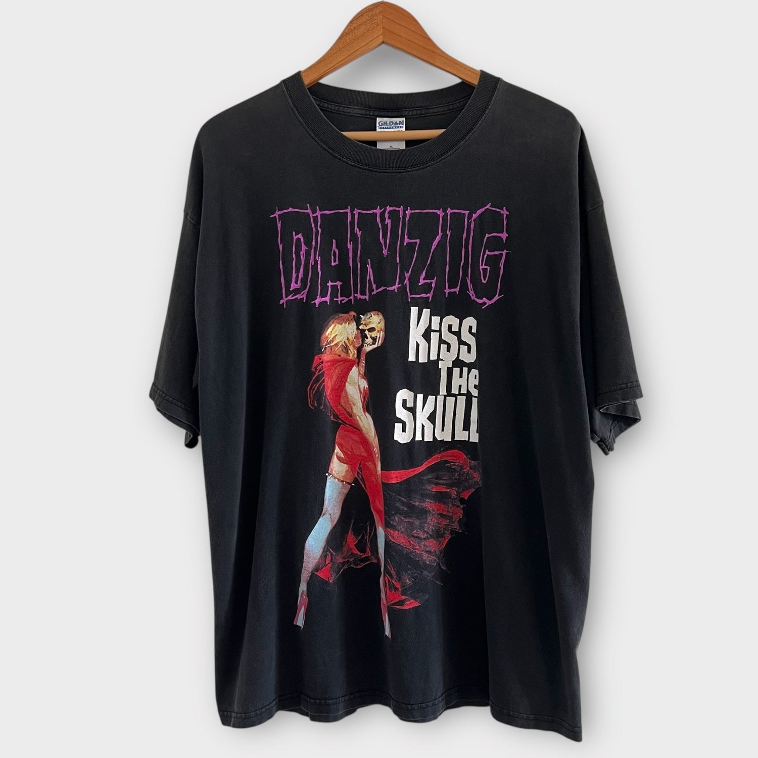 2002 Danzig &quot;Kiss The Skull&quot; Vintage Tour Band Tee Shirt