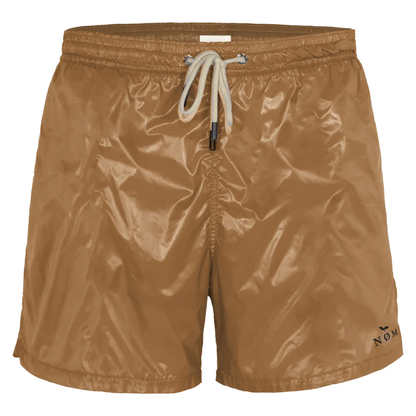 Nicola Glossy