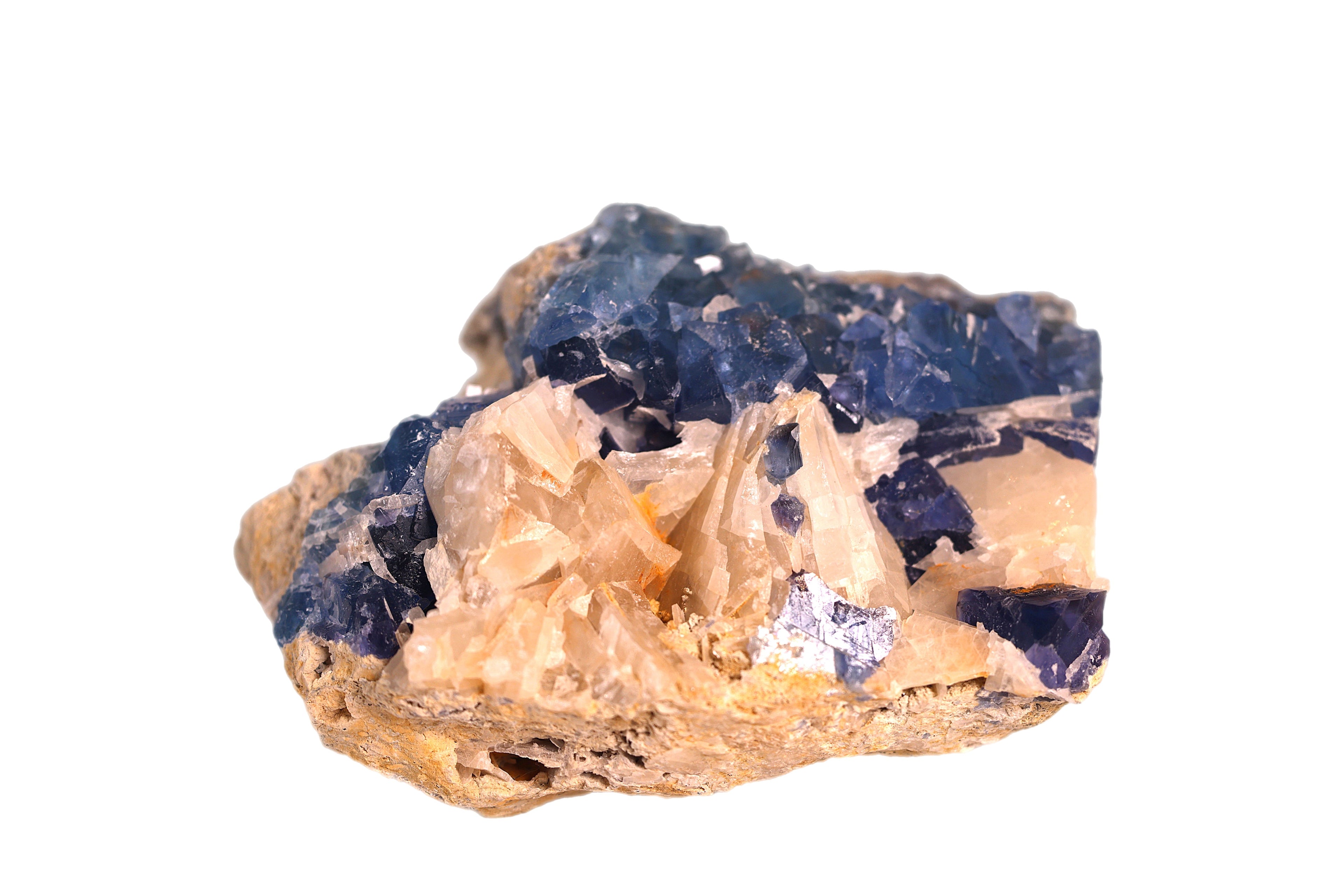 Fluorite Blue in Barite